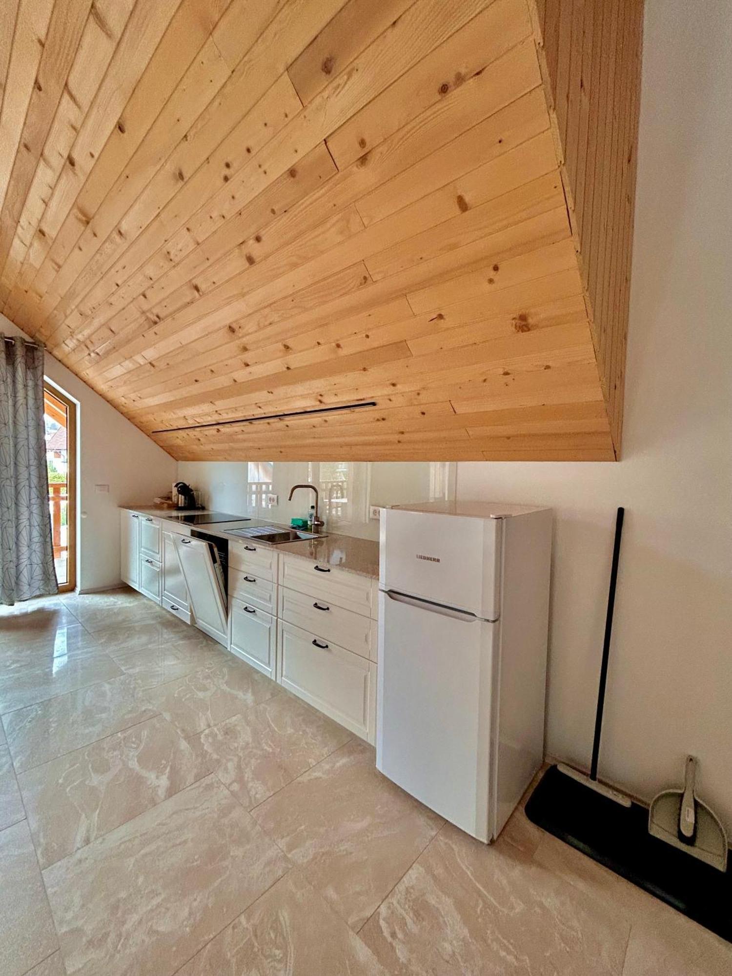 Alps Apartments Kranjska Gora Exterior photo